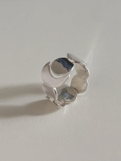 Nida Sun–Moon Ring